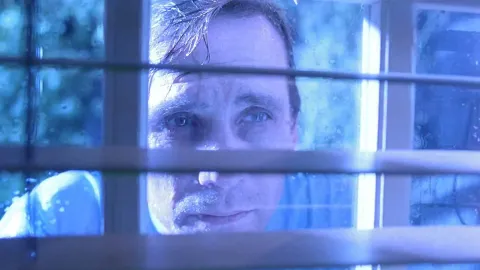 Akte X - Die unheimlichen Fälle des FBI, Staffel 2, Folge 5 — Szenenbild der Folge