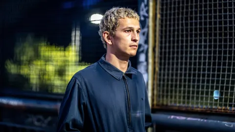 Orgullo, temporada 1, episodio 8 — fotograma del episodio