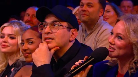 Comedy Club, season 19, episode 3 — a still from the episode