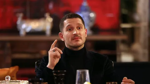 Underground, season 1, episode 3 — a still from the episode