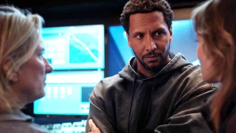 Alpha 00, season 1, episode 5 — a still from the episode