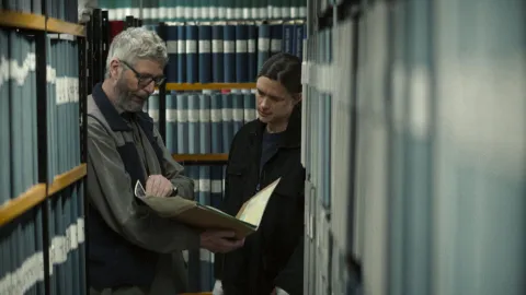 Land of Sin, season 1, episode 4 — a still from the episode