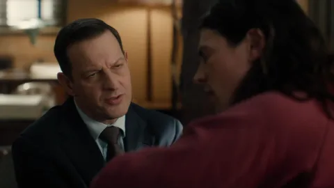 Best Medicine, season 1, episode 1 — a still from the episode