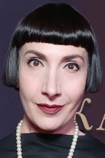 Tina Barkalaya