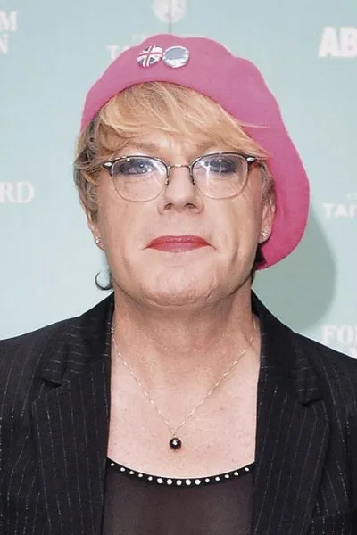 Suzy Eddie Izzard