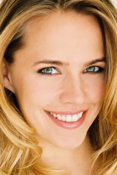 Jessica Barth