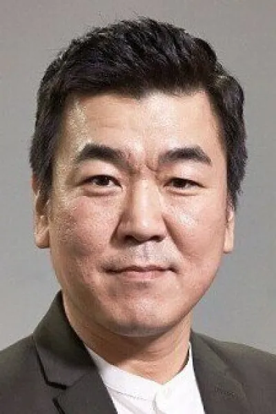 Yoon Je-moon