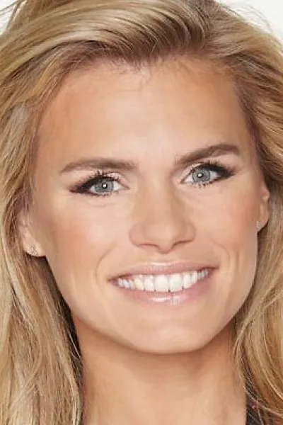 Nicolette van Dam
