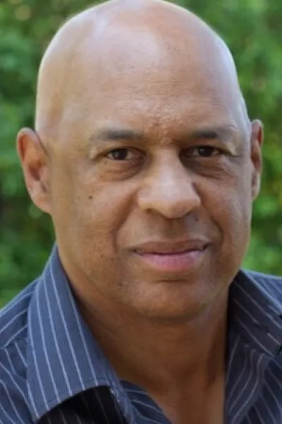 Oz Scott