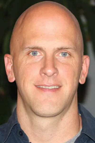 Bradley Buecker