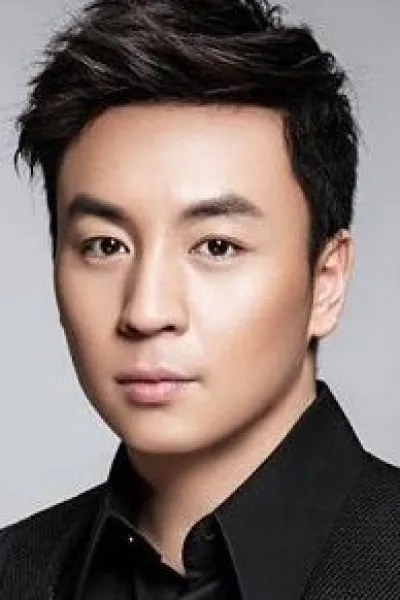 Ashton Chen