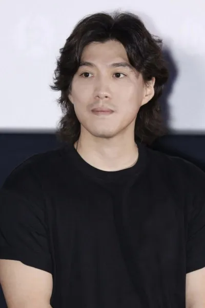 Zhi Zheng