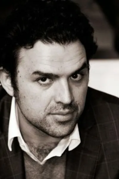 Fernando Rovzar