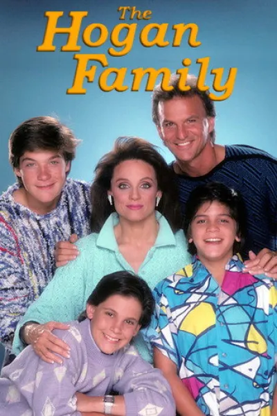 Similar to «Hollywood Arts»: The Hogan Family